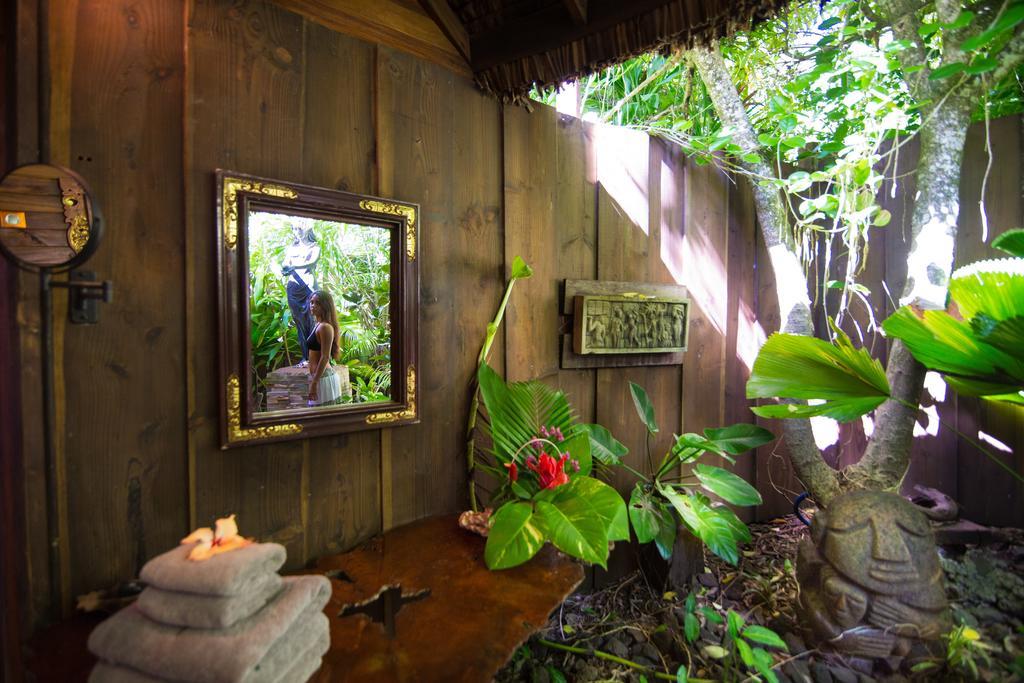 Rohotu Fare Villa Bora Bora Ruang foto